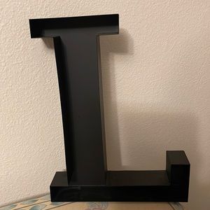 Letter “ L “ cork holder